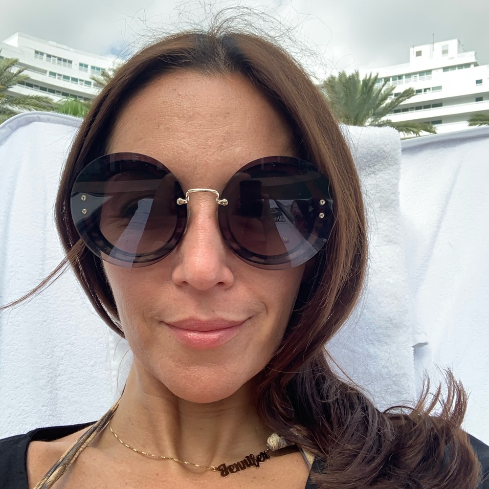 Meet your Posher, Jennifer